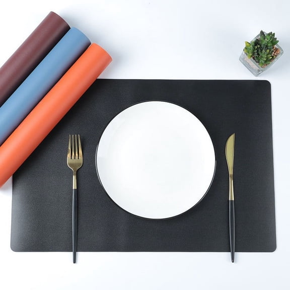 Nvzi-a Faux Leather Heat Resistant Placemats, Dining Room Table Mats, Protect Surfaces,Non-Slip Washable Table Mats，Kitchen Decor Accessories（Set of 4, Size 17.71x11.81in, Black ）