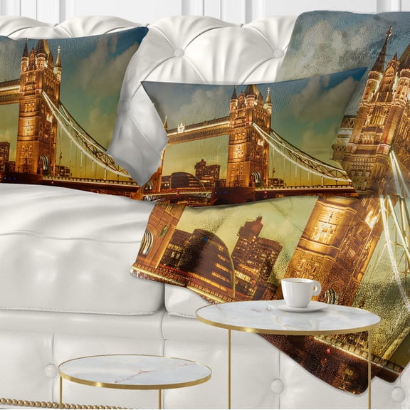 Designart Majesty of Tower Bridge - Cityscape Photography Throw Pillow - 12x20