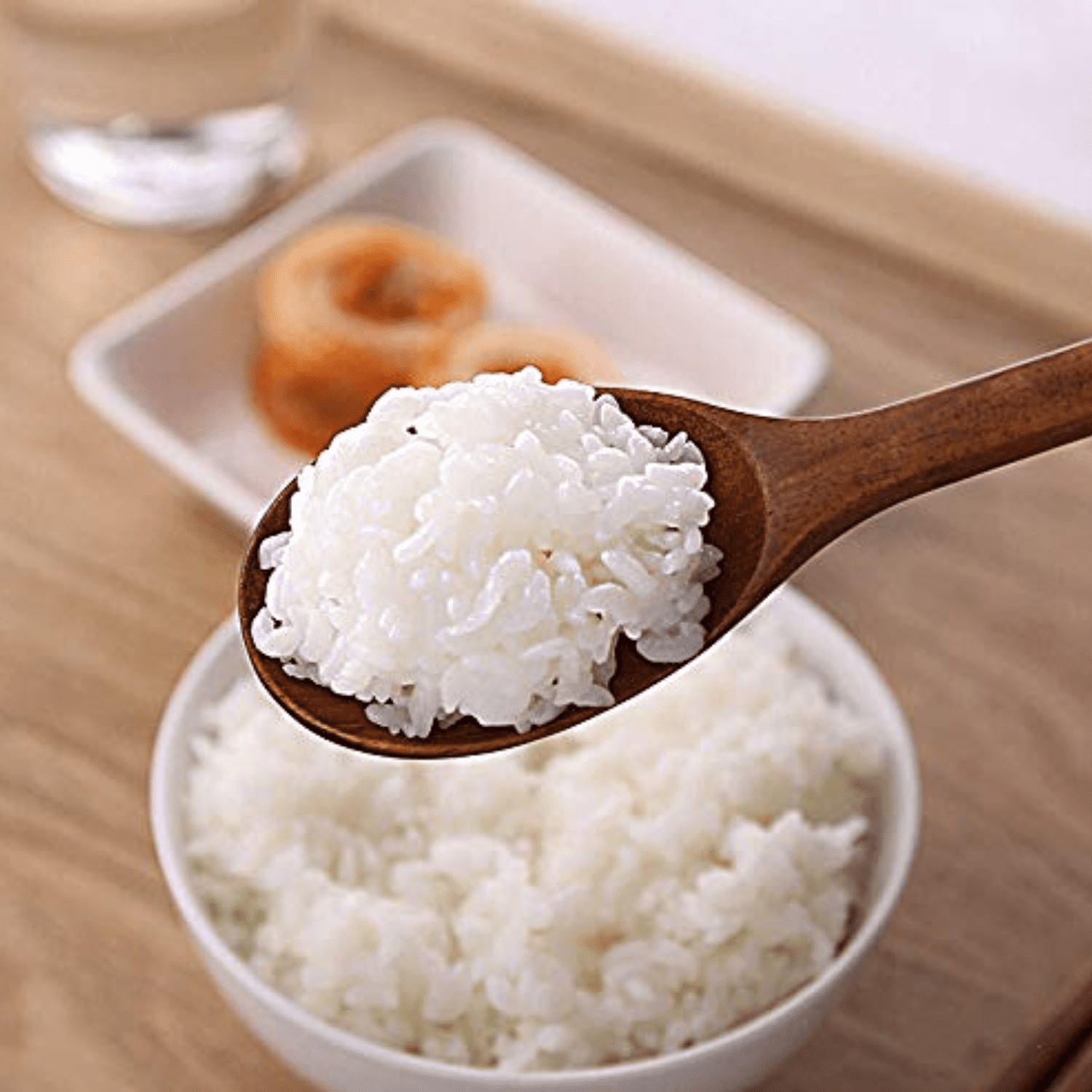 Bibigo Cooked Sticky White Rice 7.4 oz Bowls | Restaurant-Style Medium Grain White Rice Gluten-Free & Low Fat Food in Convenient Microwavable Bowl Quick & Easy Meal Pack of 8