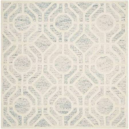 SAFAVIEH Cambridge Johan Geometric Wool Area Rug  Light Blue/Ivory  4  x 6