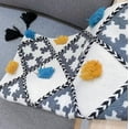 thumbnail image 5 of Funda de cojín bohemia de lino para sofá, estilo étnico con borlas (45 x 45 cm), 5 of 5