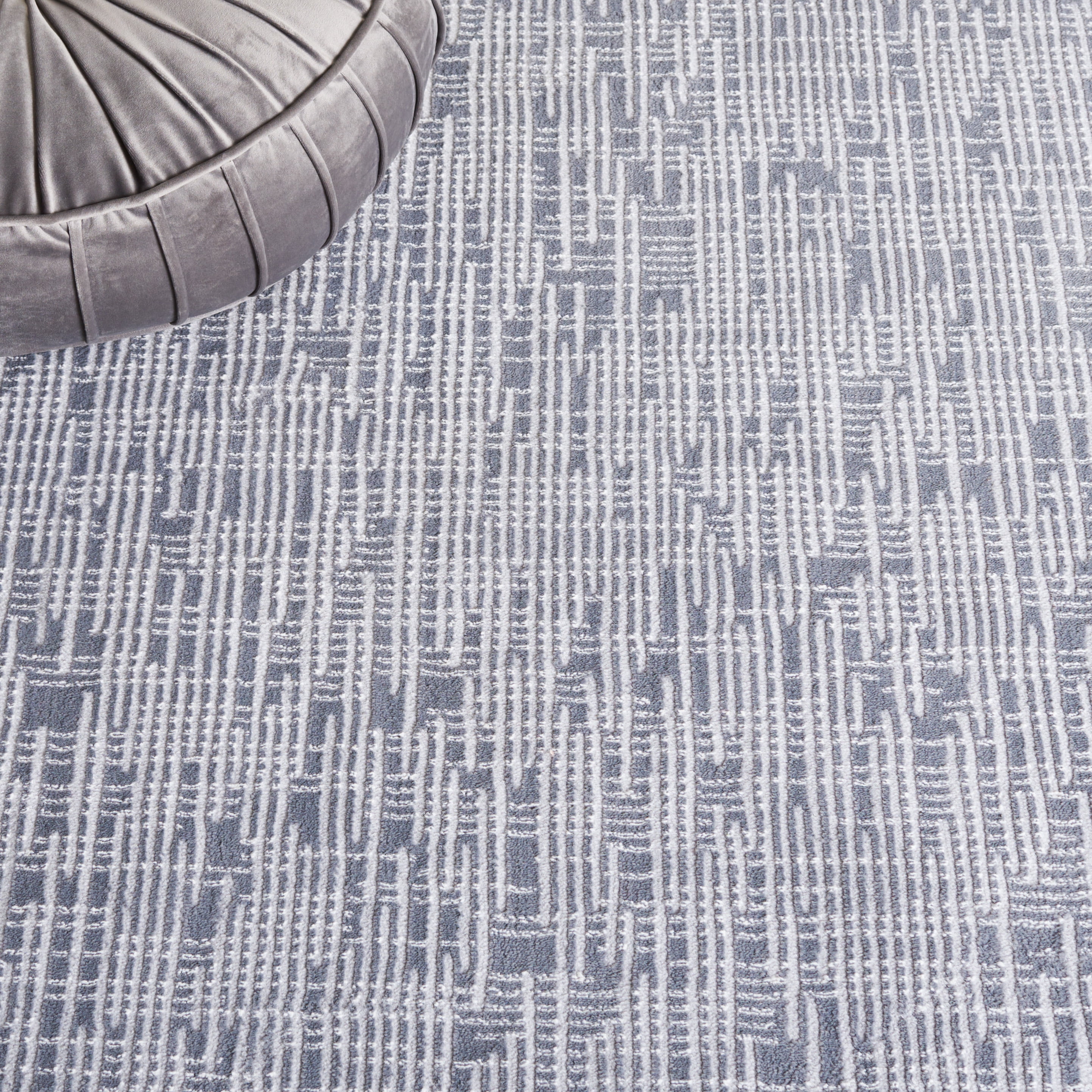 SAFAVIEH Continental Jaki Distressed Runner Rug, Dark Gray/Light Gray, 2'2" x 8'