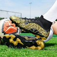 thumbnail image 2 of Zapatos de fútbol profesionales para hombres y mujeres, botas de entrenamiento de tobillo con picos largos, entrenamiento de hierba interior, partido ultraligero, venta al por mayor, 2 of 5
