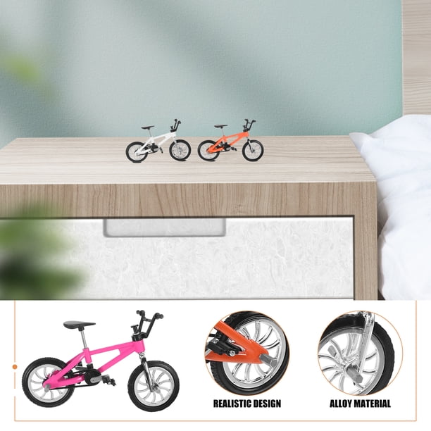 Modèle de Mini Vélo, Artisanat Fin en Alliage Simulation Nouveau Style Vélo de Montagne pour Décoration pour Lieu de Travail pour Bureau Modèle de Mini Vélo, Artisanat Fin en Alliage Simulation Nouveau Style Vélo de Montagne pour Décoration pour Lieu de Travail pour Bureau