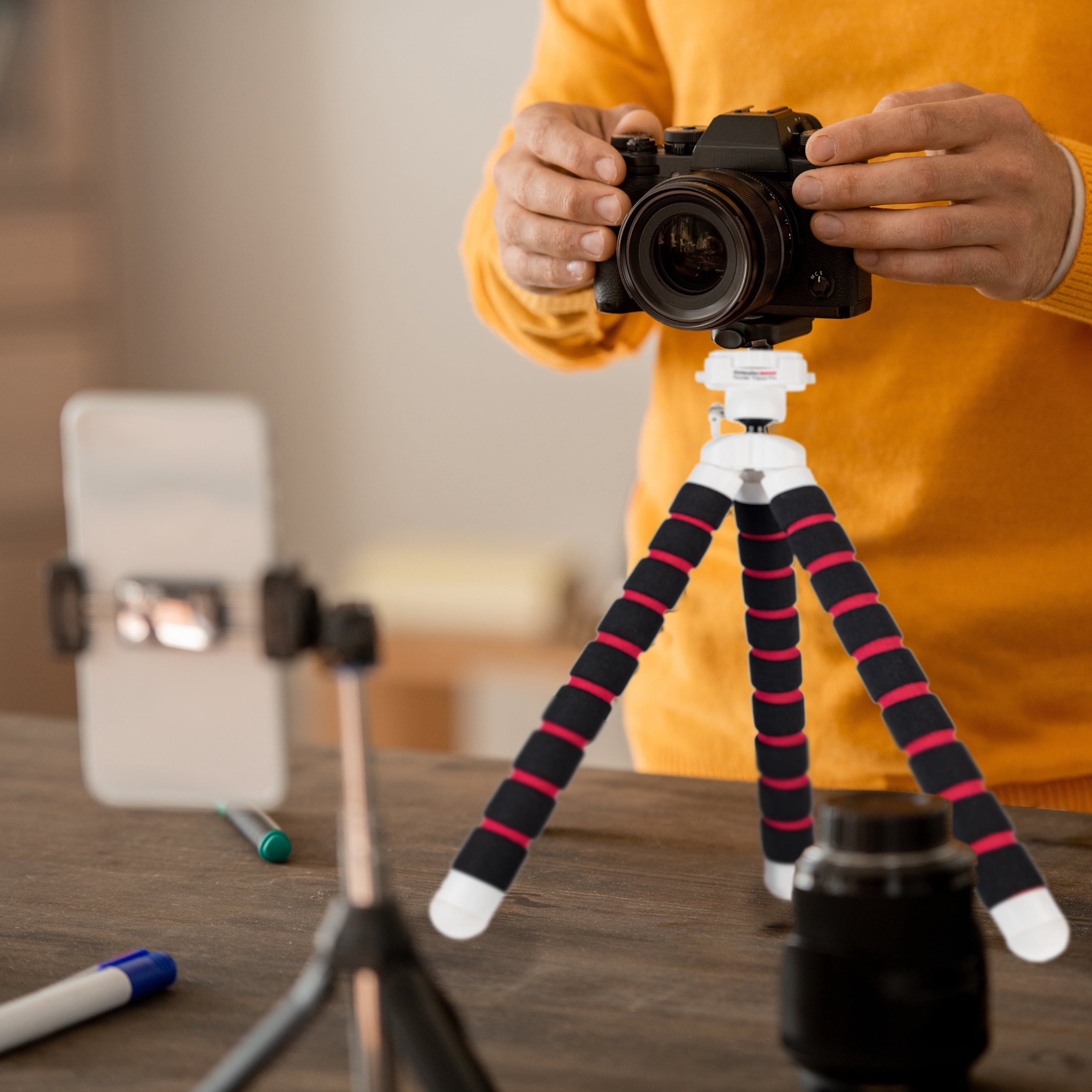 Datacolor Spyder Tripod Pro – Flexibles Stativ Für Kamera & Handy Mit Bluetooth-Fernbedienung, 28 Cm
