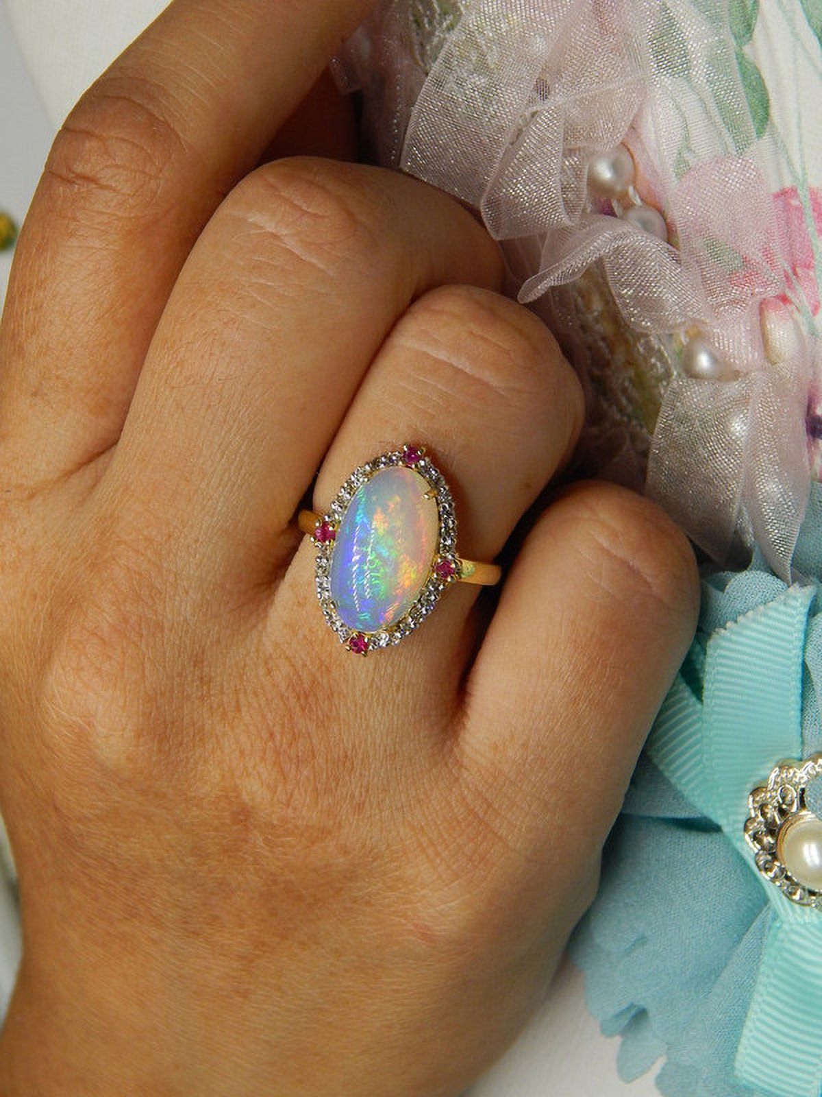 Elegant 14k Gold Opal Ring for Women – Stunning Gemstone Jewelry for Engagement, Birthdays, or Special Occasions