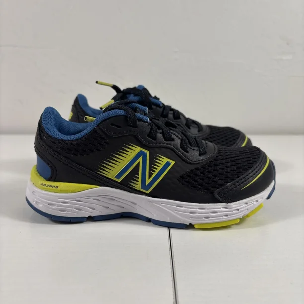 New Balance 680 Abzorb Shoes Boys Sz 11 Running Shoes Red NEW NWOB