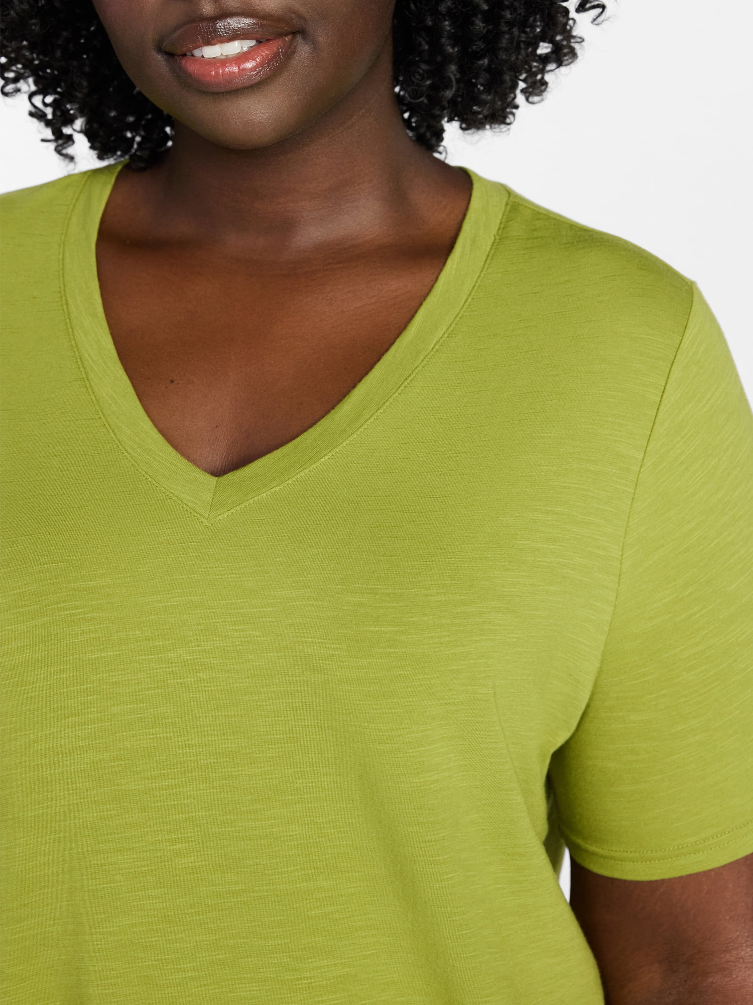 Terra & Sky Women's Plus Size V-Neck Tee with Short Sleeves, Size 0X-5X