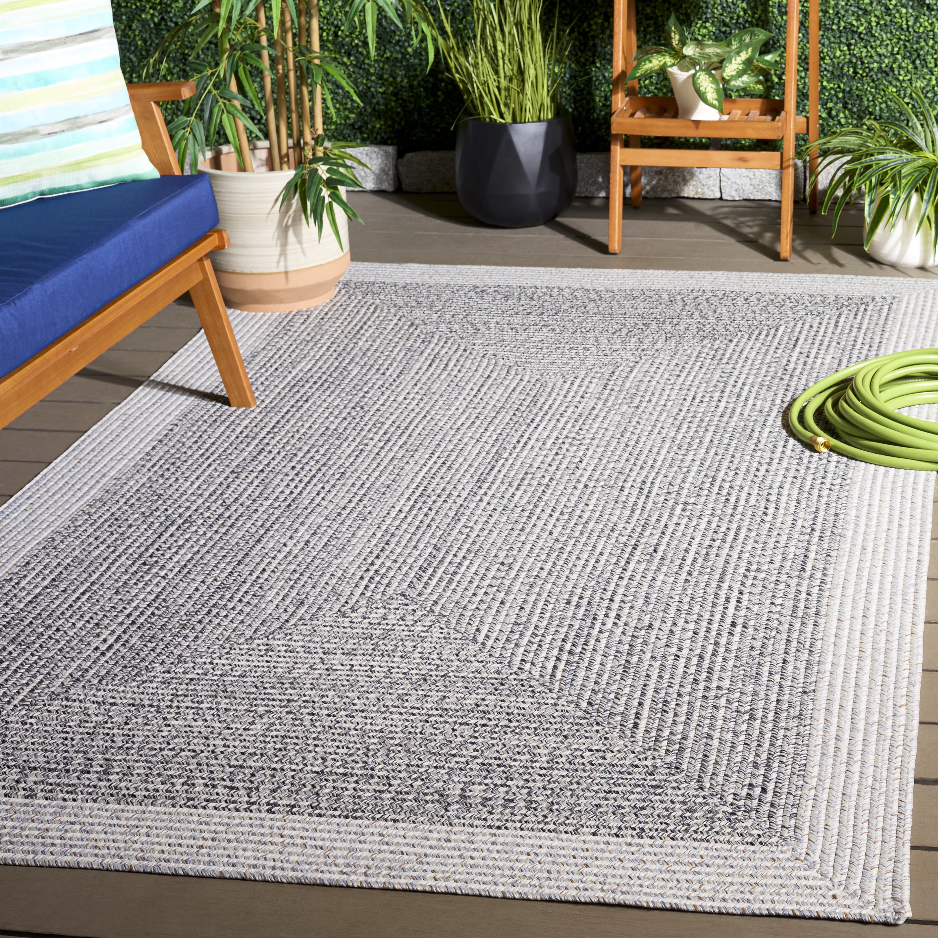 Safavieh Braided Victor Bordered Machine Washable Reversible Area Rug, Ivory/Gray Black, 5' x 8'