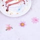 thumbnail image 4 of EeaseMX 120 flores comestibles de papel de arroz, oblea, flores de papel, adornos coloridos para cupcakes, postres, decoración de pasteles (10 colores), 4 of 8