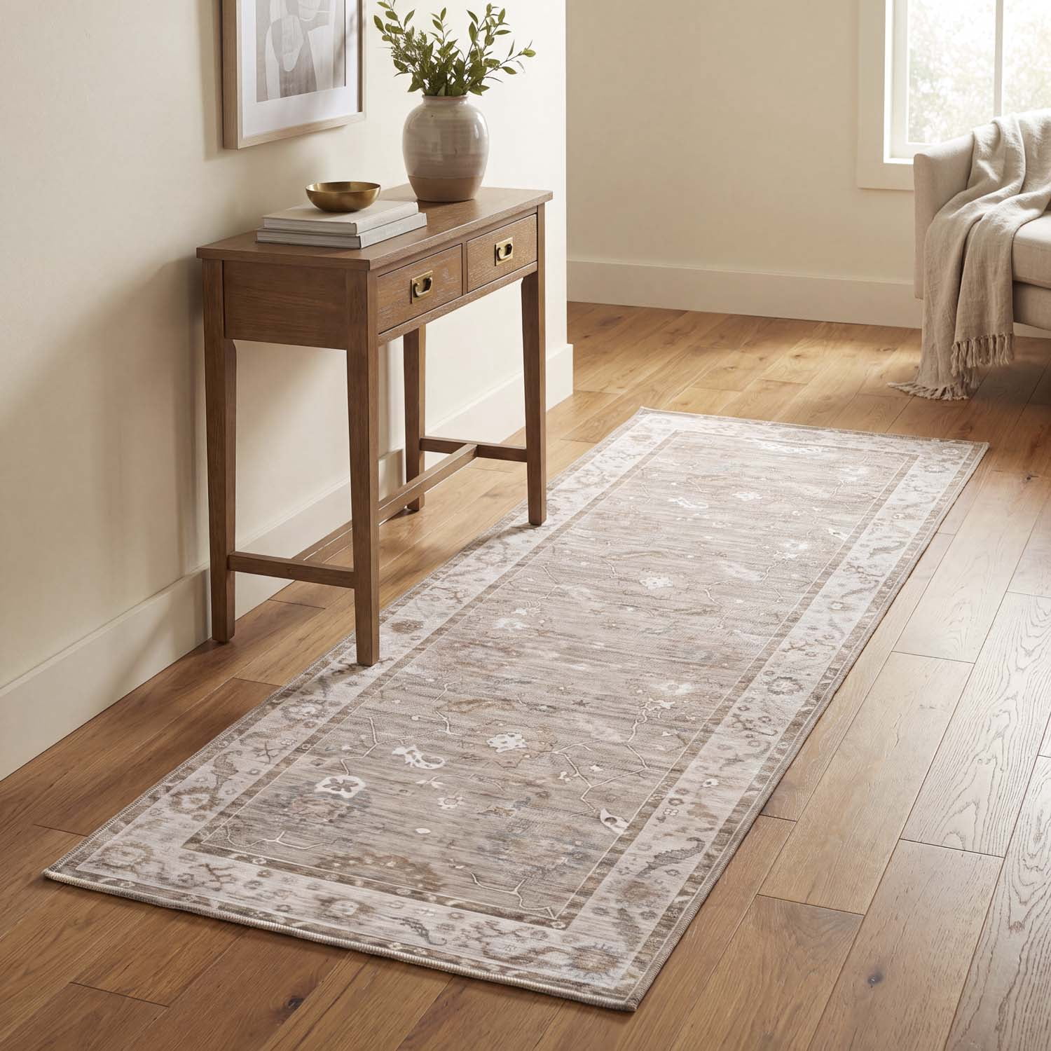 My Texas House Maggie 2'7" x 7'3" Runner Rug