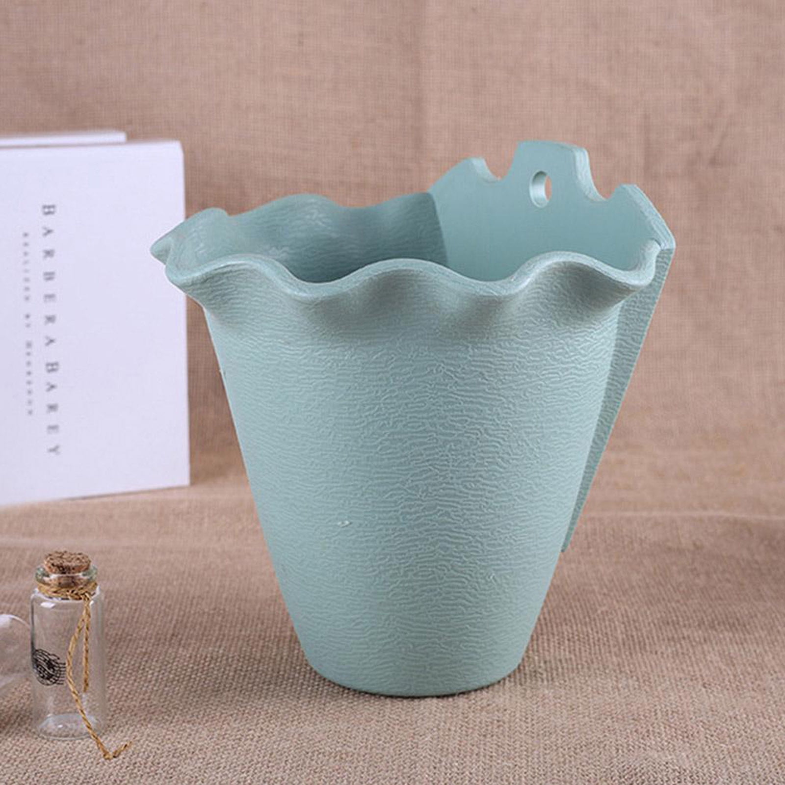 Garden Pot Flower Pots Ruffled Edge With A Water Barrier And Leaking Holes Wallmounted Ruffle