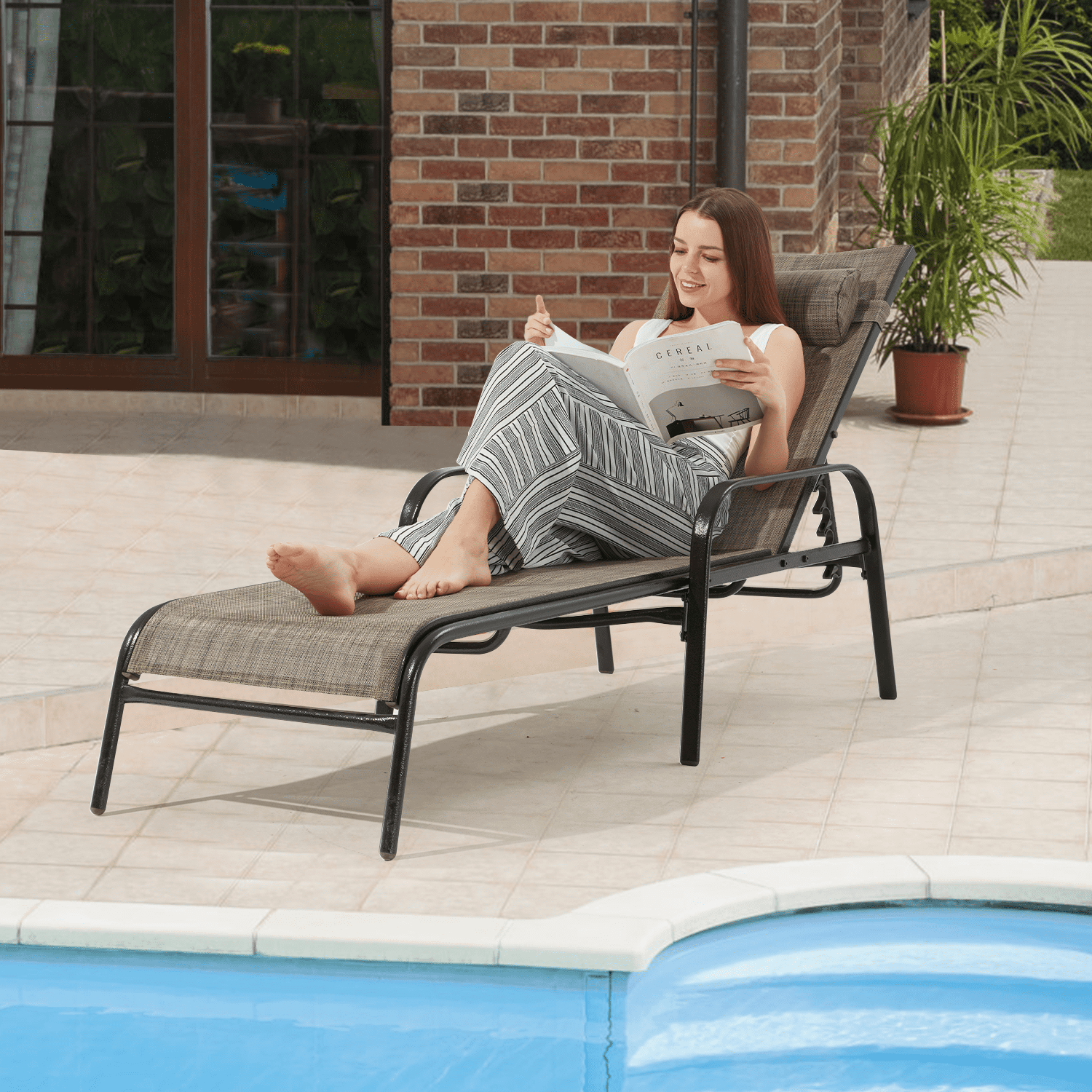 Hommow Outdoor Chaise Lounge Chair, Set of 2 Adjustable Patio Chaise Lounges for Beach Yard Pool,Brown
