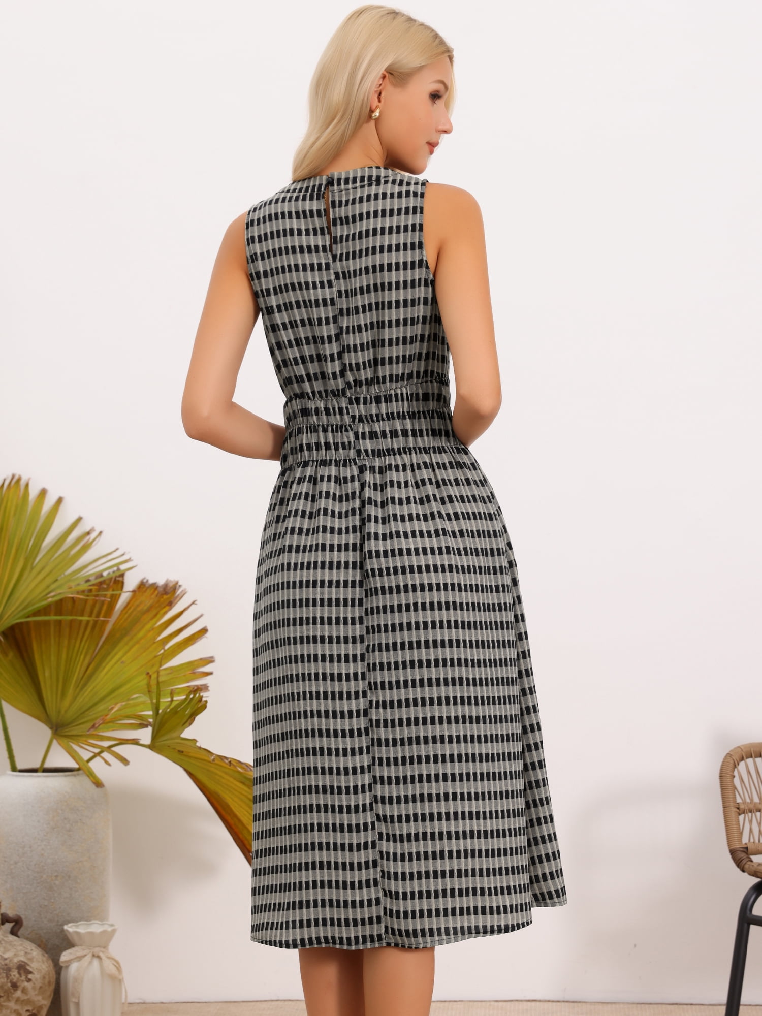 DARING DIVA Women's Sleeveless Plaid Crew Neck Smocked Waist Casual Midi Dress XL Black