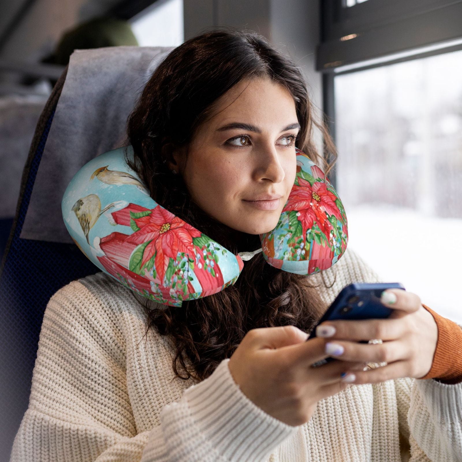 Xecao Winter Birds on the Fence Print Memory Foam Cervical Neck Pillow Versatile U-Shaped Pillows for Home,Office,Camping,Travelling,Soft Washable Cover