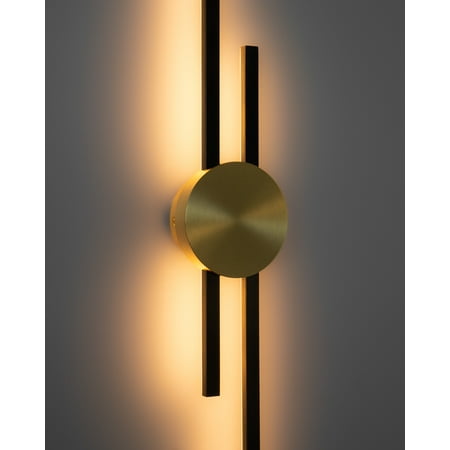 

Elles Minimalist Light Sconce