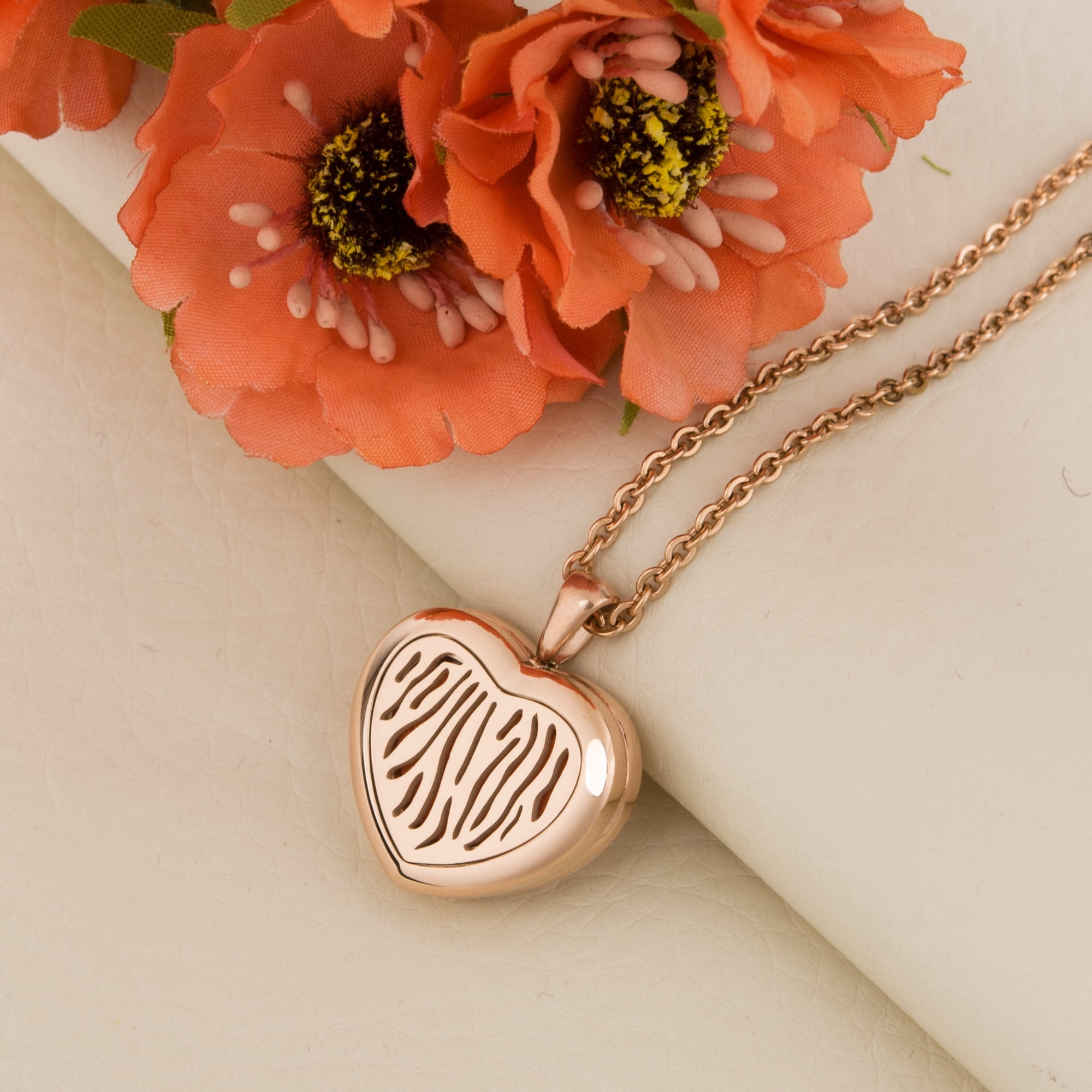 Anavia Anniversary Day Gift for Mom, Essential Oil Necklace, AromatMomapy Jewelry, Diffuser Necklace, Gift for Wife, Wife Birthday Gift, Gift for Girlfriend, Birthday Gift, Friend Gift- Eucalyptus