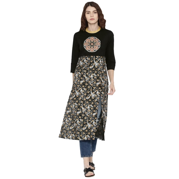 eloria Paisley Printed Kurti With Three-Quarter Sleeves In Round Neck Design