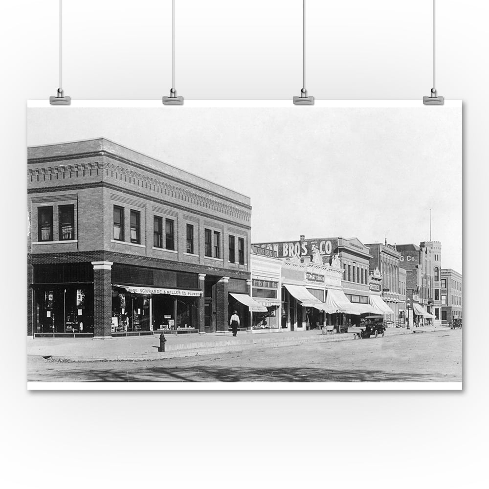 Aurora, Nebraska North Side View of Town Square (36x54 Giclee Gallery