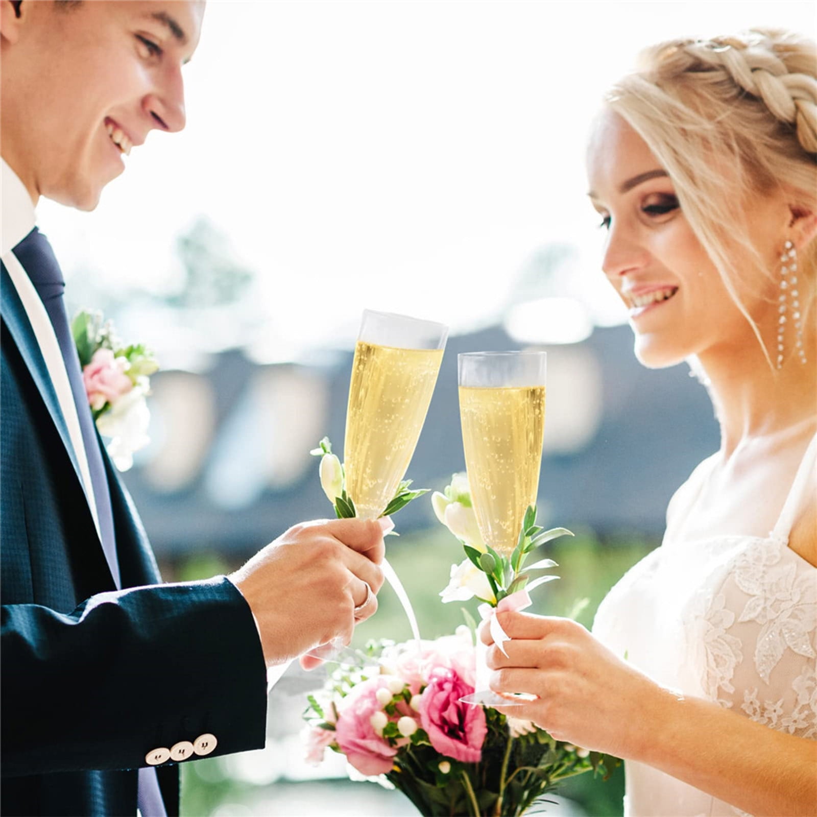 Clear Plastic Champagne Glasses 8 Pack, Hard Disposable Plastic Champagne Flute Ideal for Home Daily Life Party Wedding Toasting Drinking Champagne