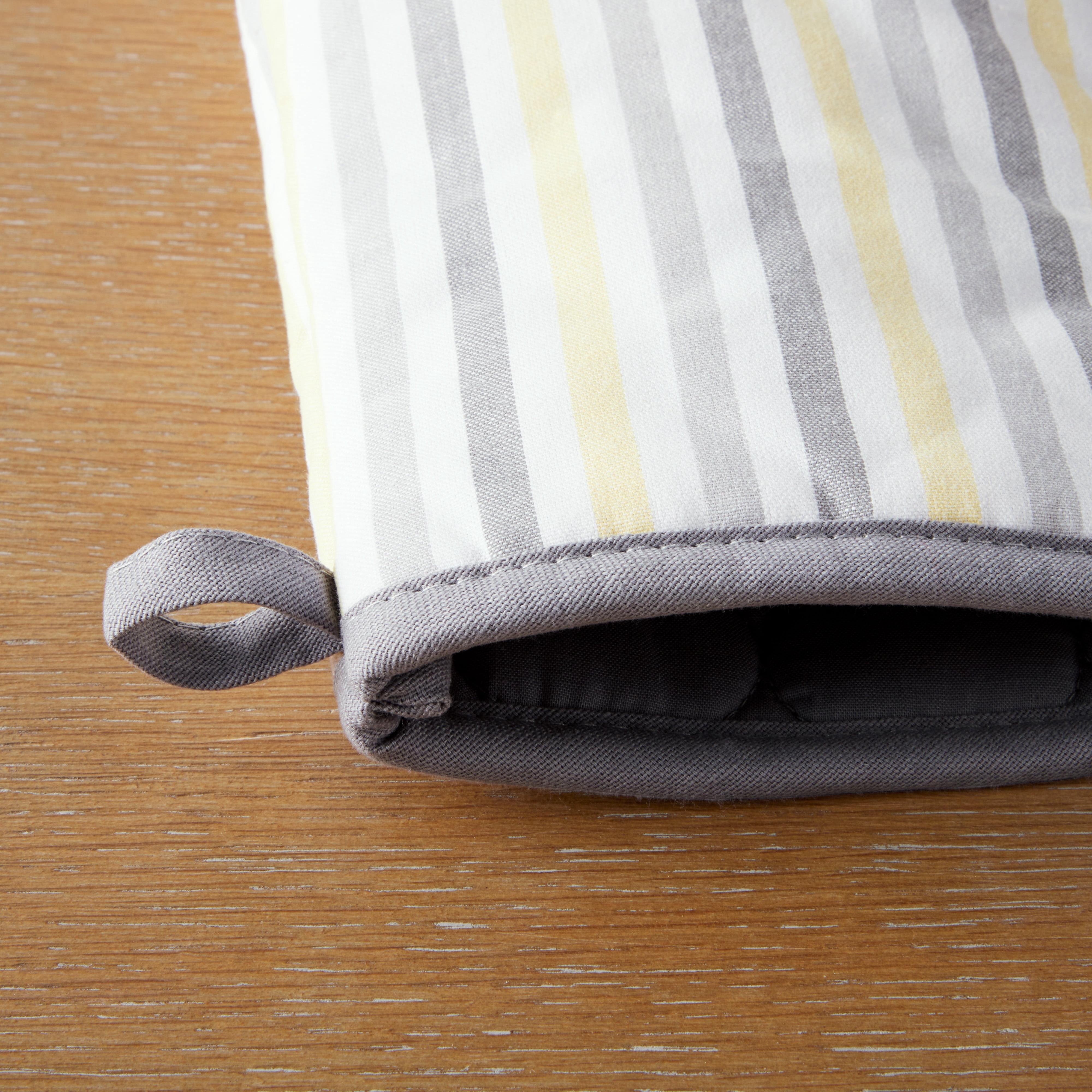 Martha Stewart Daisy Stripe Oven Mitt Set 2-Pack, Grey/Yellow, 7"x13"