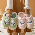 thumbnail image 2 of Pantuflas de felpa cálidas de algodón para interiores, pantuflas de fondo suave para el hogar, amantes del otoño y el invierno, dibujos animados lindos, 2 of 4