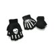 thumbnail image 2 of Accesorios Sin Dedos Para Niños Con Medio Dedo Y Calavera Fluorescente, Accesorios Para Fiesta De Halloween, Niña Y Niño Guardurnaity AP007545-01, 2 of 3