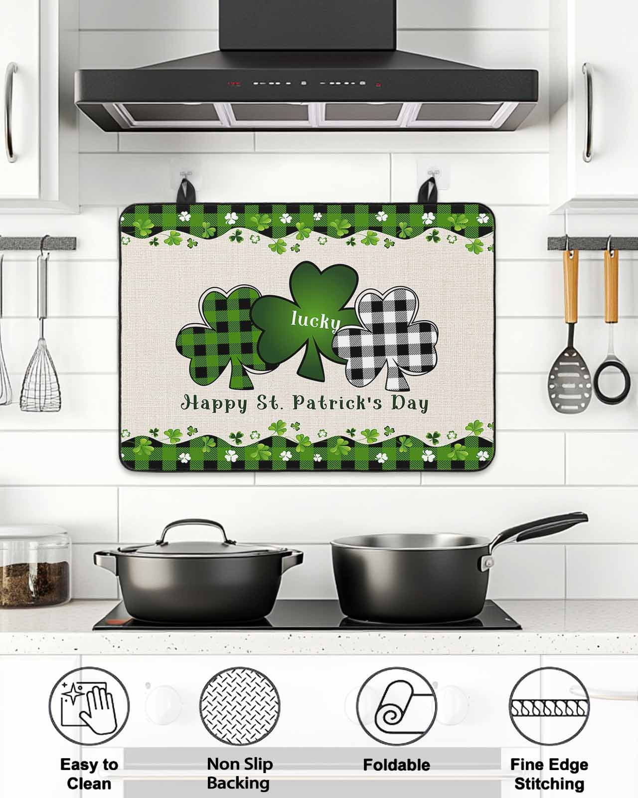 Stove Top Covers for Electric Stove, St. Patrick's Day Glass Stovetop Cover Protector, Green and Black Checkered Lucky Induction Cooktop Protector Oven Mat for Kitchen Countertop 24"x21"