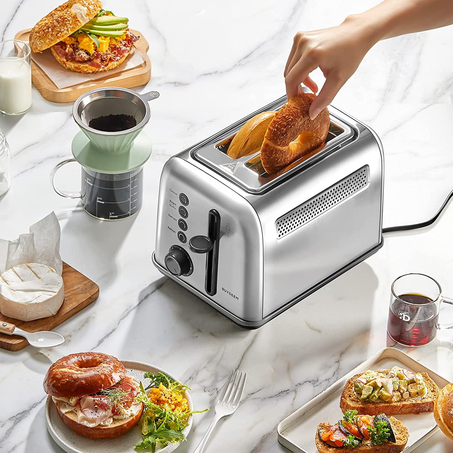 DT620 2-Slice Toaster, Extra Wide Slots, Retro Stainless Steel with High Lift Lever, Bagel and Muffin Function, Removal Crumb Tray, 7-Shade Settings,Cozy Greenish