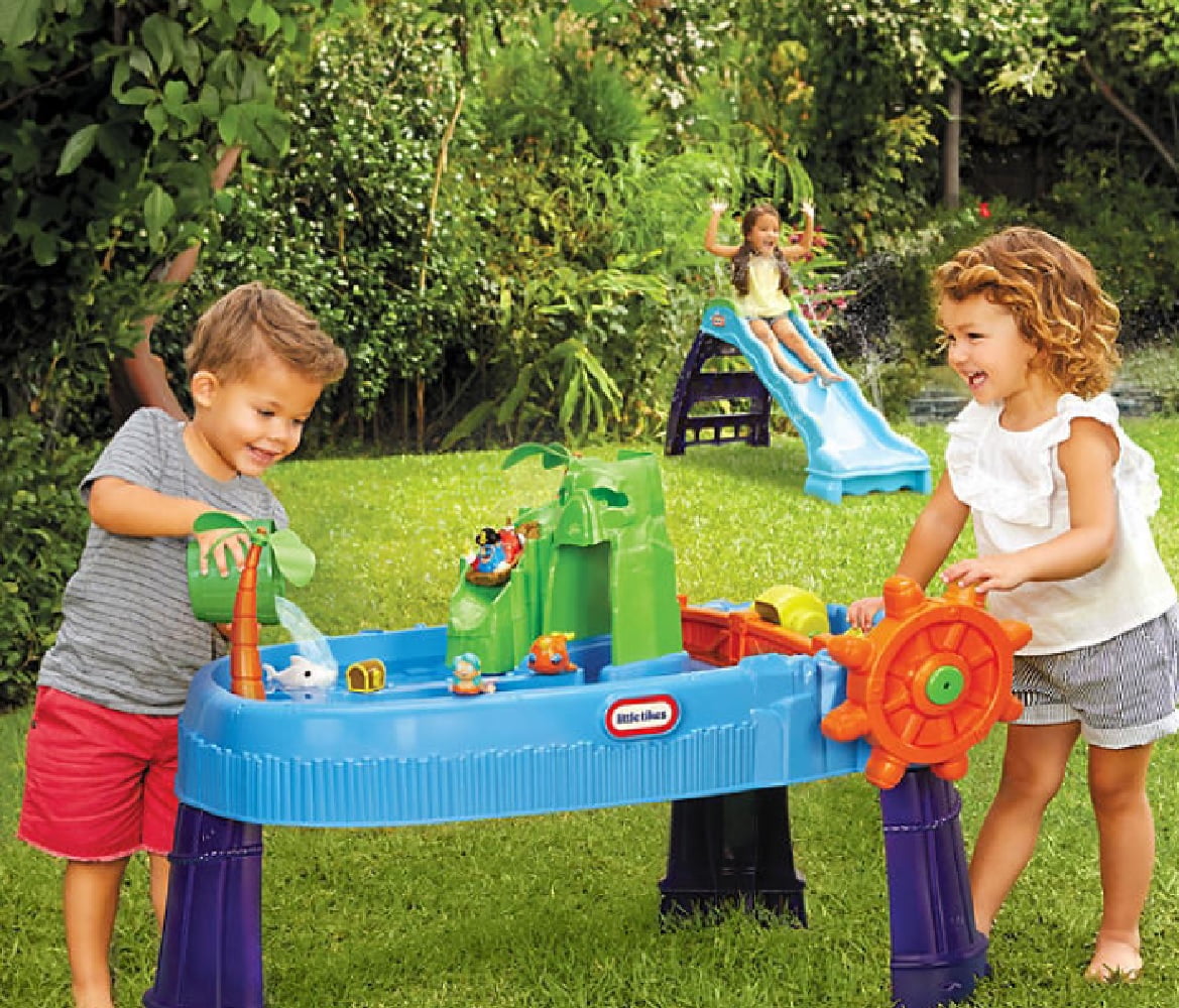 Little Tikes Treasure Island Water Table - with 10 Accessories