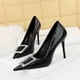 thumbnail image 2 of Zapatos de tacón ultraalto y delgado para mujer, boca baja, punta afilada, lacado, piel de serpiente, patrón clásico, hebilla de diamante de agua, zapatos de tacón individuales, 2 of 4