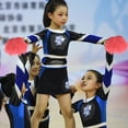 thumbnail image 5 of SHOWERORO Lot de 54 Pompons Rouges pour Cheerleaders pour Enfants, 5 of 5