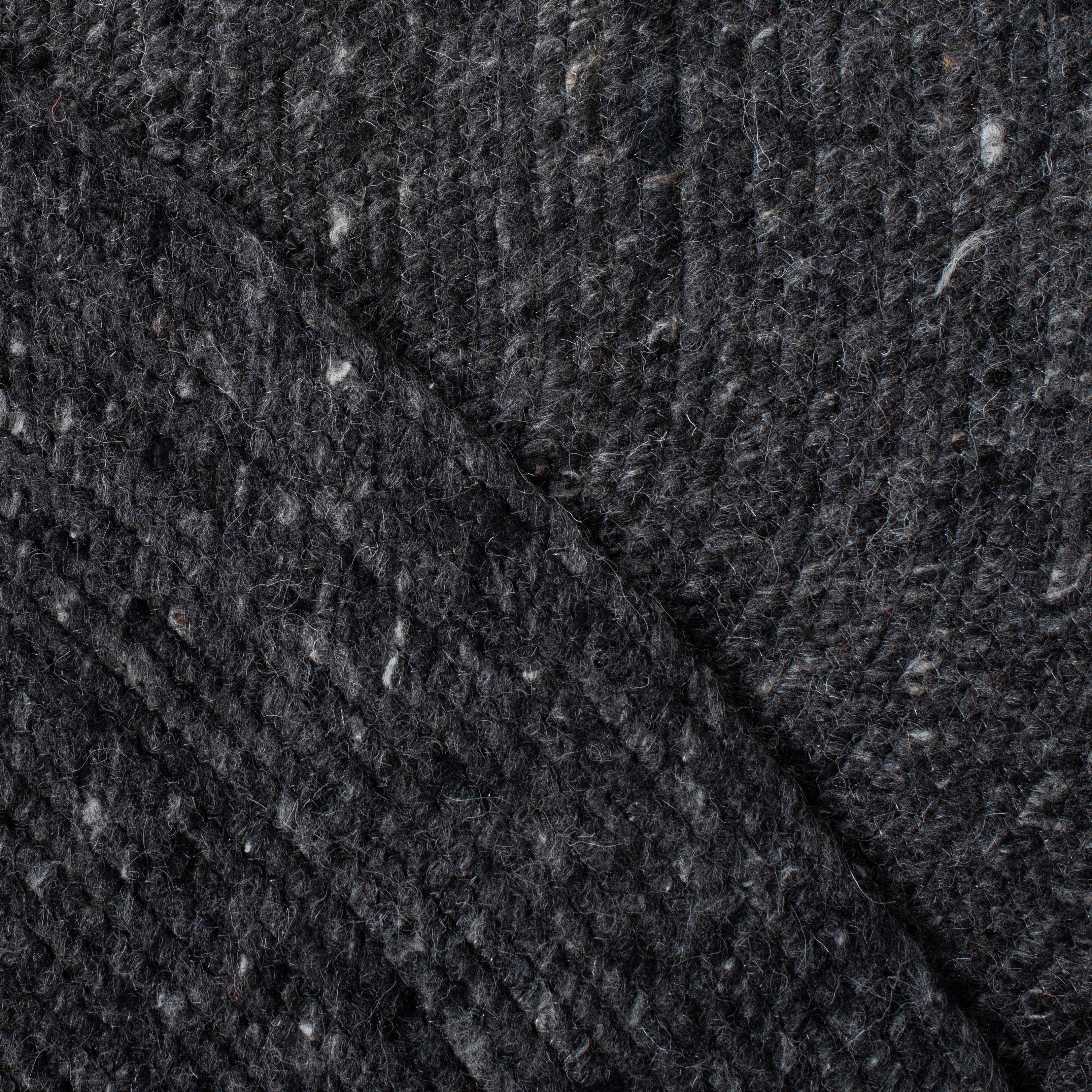 SAFAVIEH Braided Ronan Solid Reversible Area Rug, Black, 5' x 7' Oval