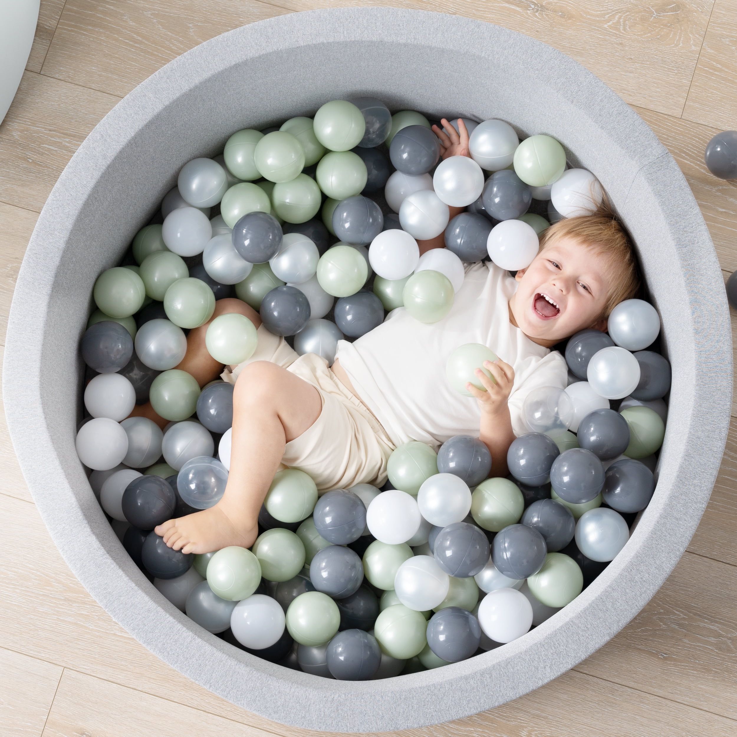 Buy Fortella Foam Ball Pit w/ 200 Balls Included 2.75 in, Round Ball Pit for Toddlers Kids