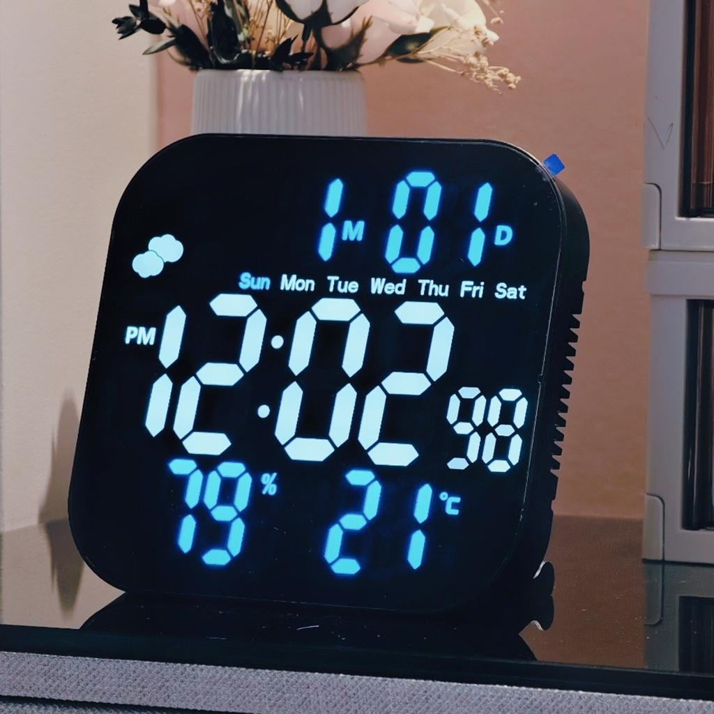 Giaone Large Display Digital Alarm Clock Bedroom Desck Clock with Date Table Clocks