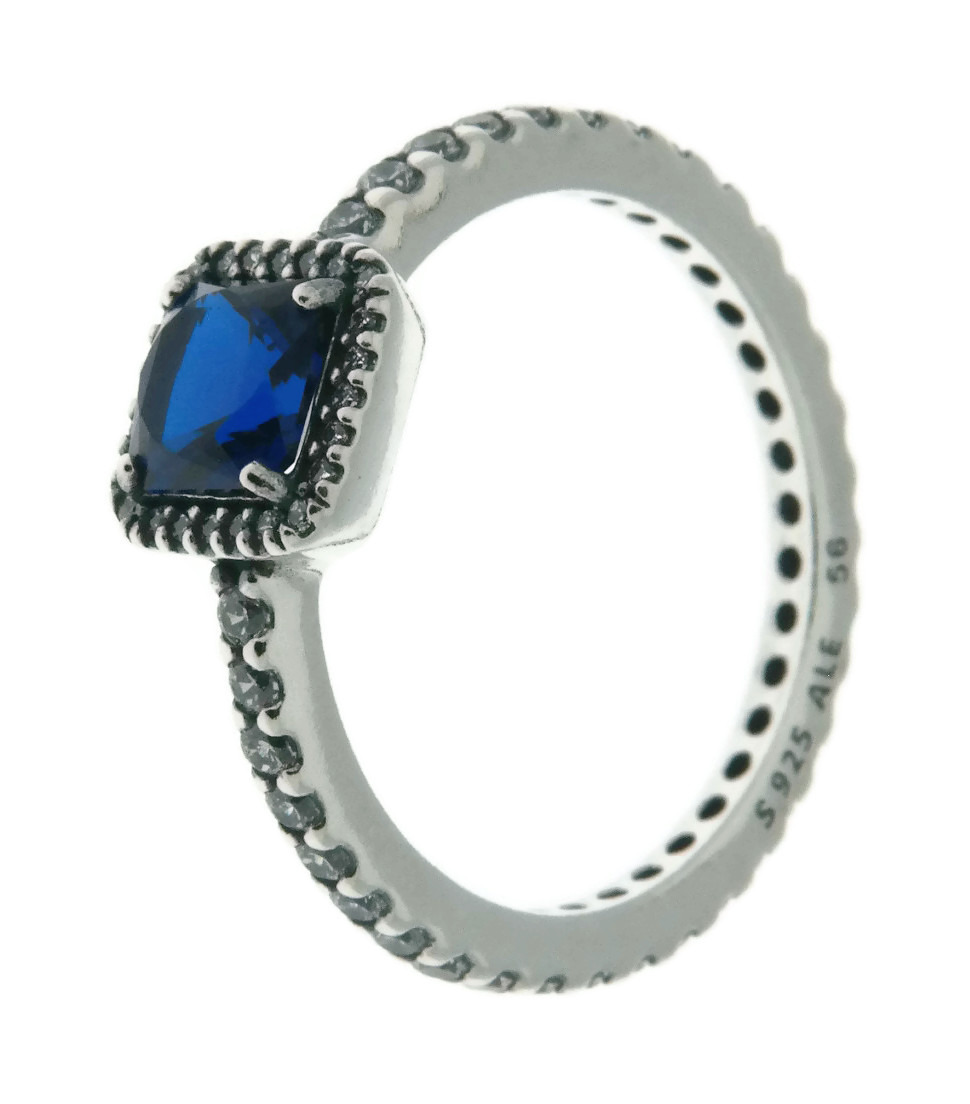 51059162-f589-40b3-ad66-