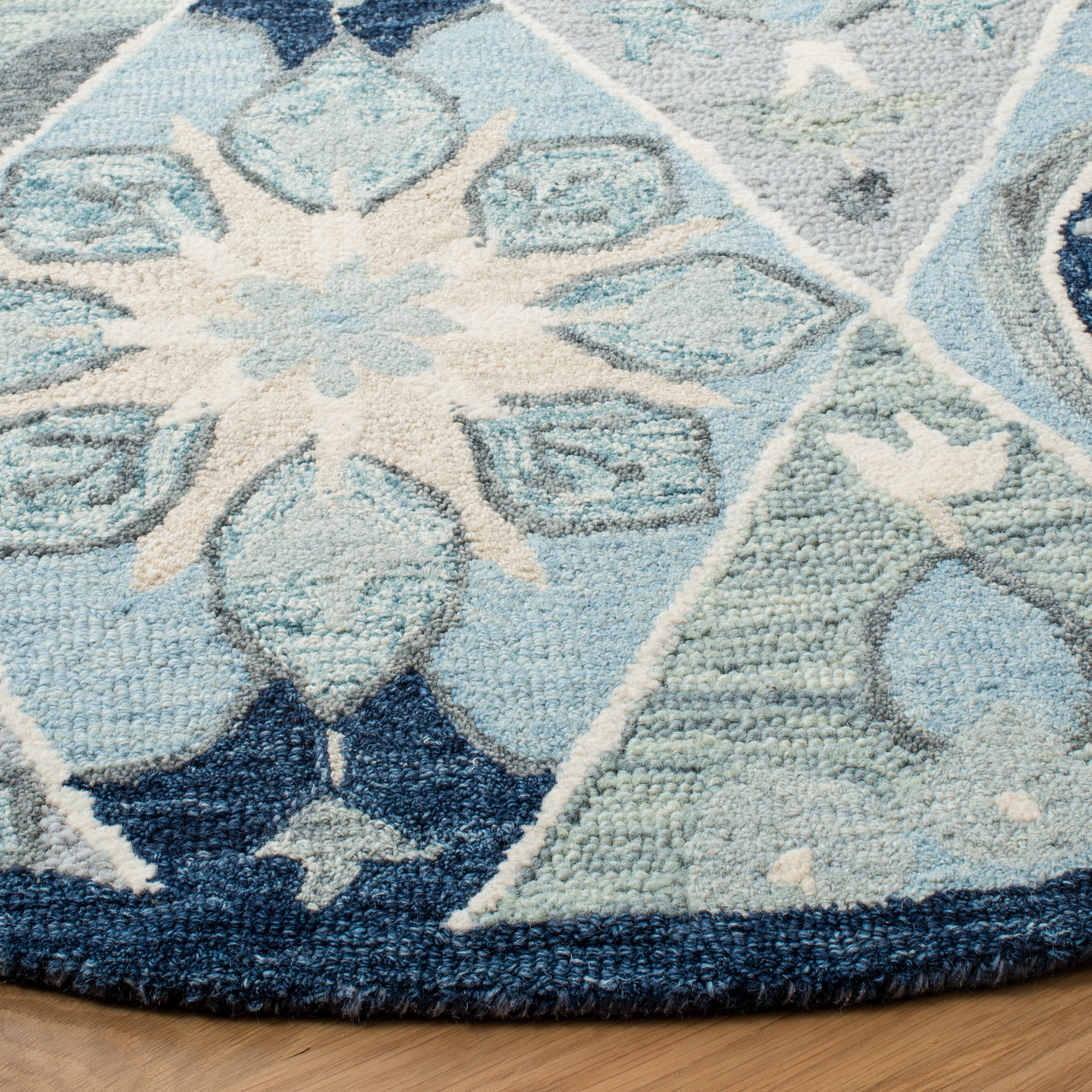 SAFAVIEH Suzani Mckenzie Abstract Area Rug, Blue/Ivory, 6' x 6' Round
