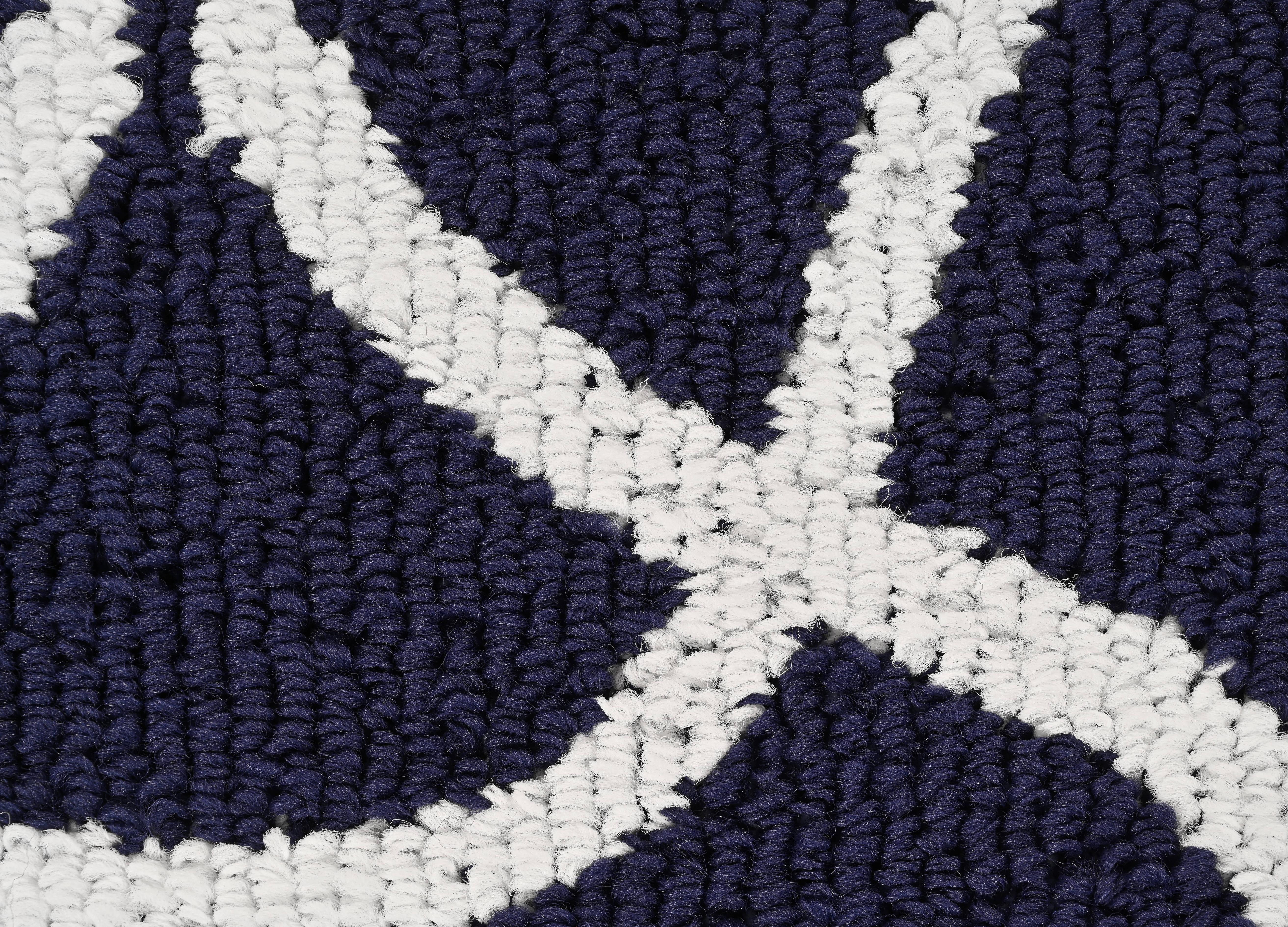 Mainstays Drizzle Navy/White Indoor Area Rug, 6' x 9'