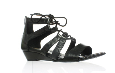 born shoes store near me