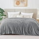 thumbnail image 1 of Cobija Tamaño Queen para Sofá, Sillón, Cama, Cobija de Cama Súper Suave de 230GSM con Rayas Grises para Oficina, Picnic, Viaje, Recámara, Cálida, Acogedora, Ligera, Decoración Del Hogar para Todas la, 1 of 7