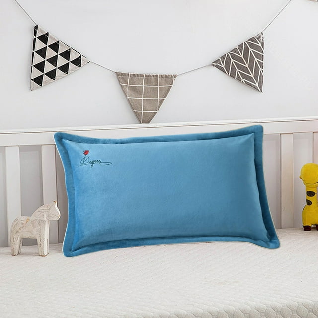 TIMIFIS Polyester Pillowcase, Plushs Pillowcases for Winter Velvet Pillowcases Simples Embroidered Pillowcases Home Bedding Warm Plushs Pillowcases 18.90X29.13 Inch Home Decor