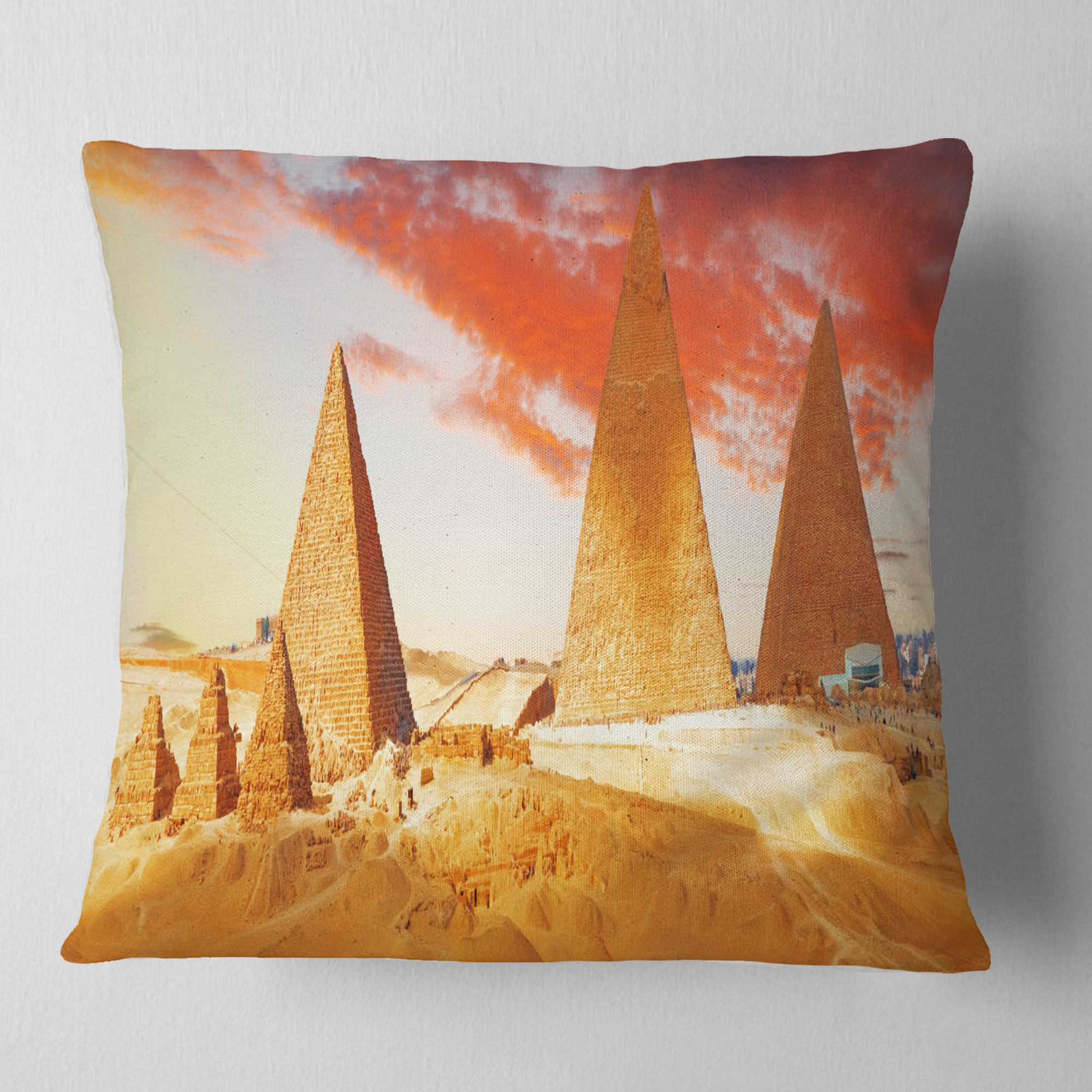 Designart Great Pyramids at Giza - Landscape Printed Throw Pillow - 18x18