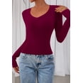 thumbnail image 3 of Remera PRETTYGARDEN 2025 Cuello en V Manga Larga Crop Vino Talle M, 3 of 8