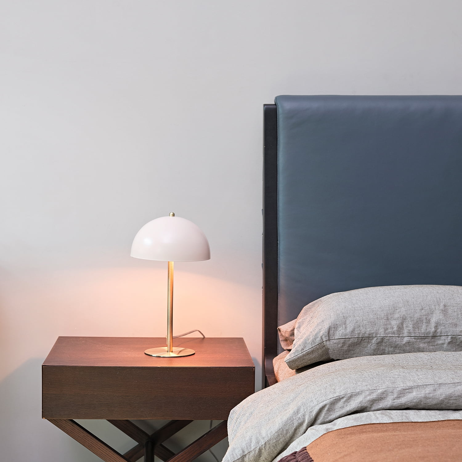 Globe Electric Luna 15" Matte Pink Modern Contemporary Desk Lamp with Matte Brass Accents, 52332