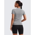 thumbnail image 2 of Remera CRZ YOGA sin costuras, transpirable, largo hasta la cadera, color pizarra, talla XS, 2 of 6