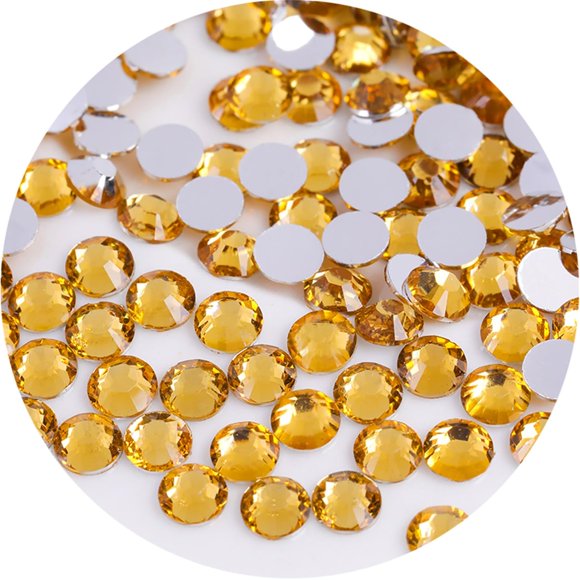 720 piezas SS30 0.236 in diamantes de imitación planos para uñas, manualidades, purpurina, gemas redondas, dorados, ropa, zapatos (amarillo dorado)