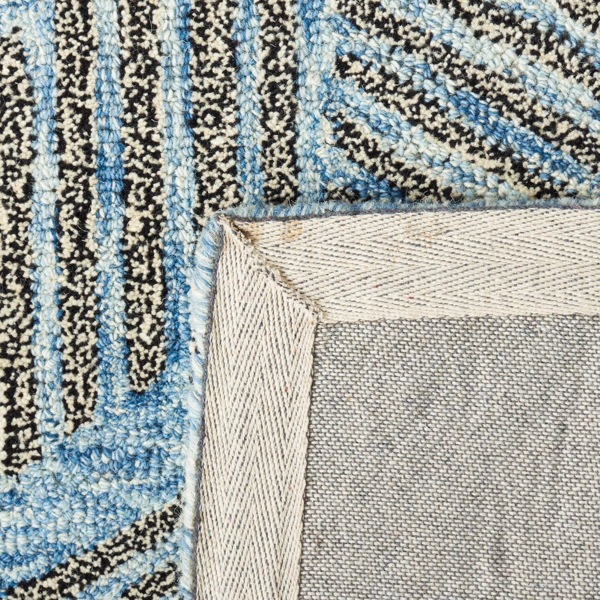 SAFAVIEH Metro Lilibeth Geometric Striped Area Rug, Blue/Black, 5' x 8'