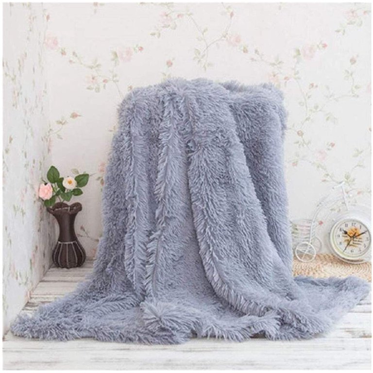 PAVILIA Soft Fluffy Faux Fur Throw Blanket, Twin Tie-Dye Pink, Shaggy Furry  Warm Sherpa Blanket Fleece Throw for Bed, Sofa, Couch, Decorative Fuzzy