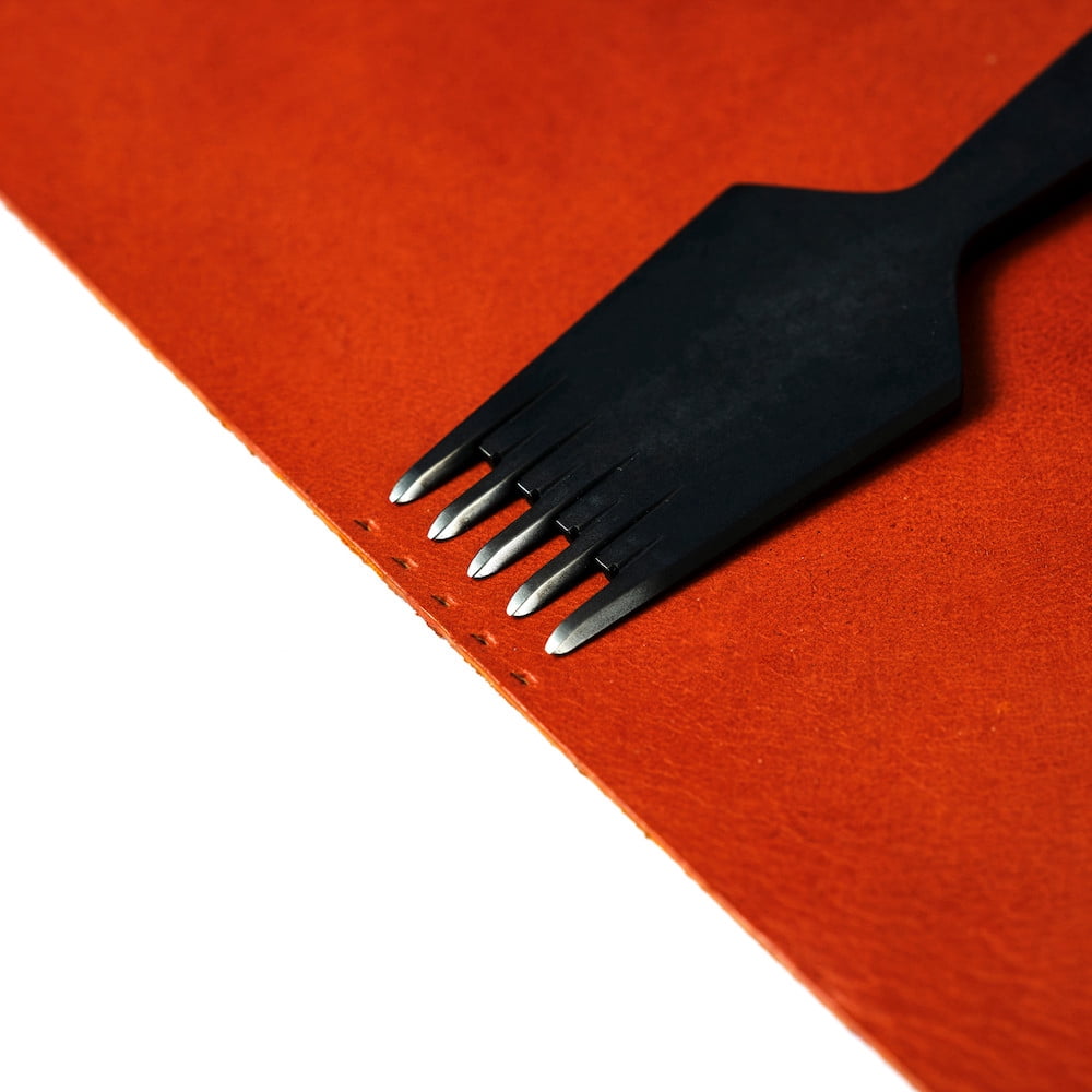 BG & Corter Pricking Irons, Olive/Diamond Style