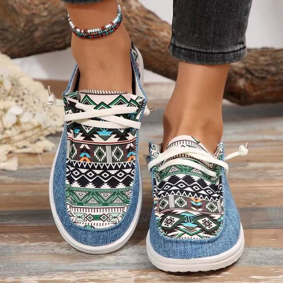 Women's Slip on Loafer Shoes Canvas Low Top Fashion Sneakers Casual Flat Comfortable Walking Shoes for Outdoor Shoes for Women Girls
